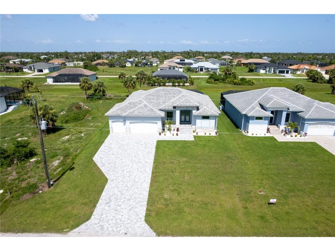 221 Rotonda Boulevard S Rotonda West FL 33947 O6302056 image33