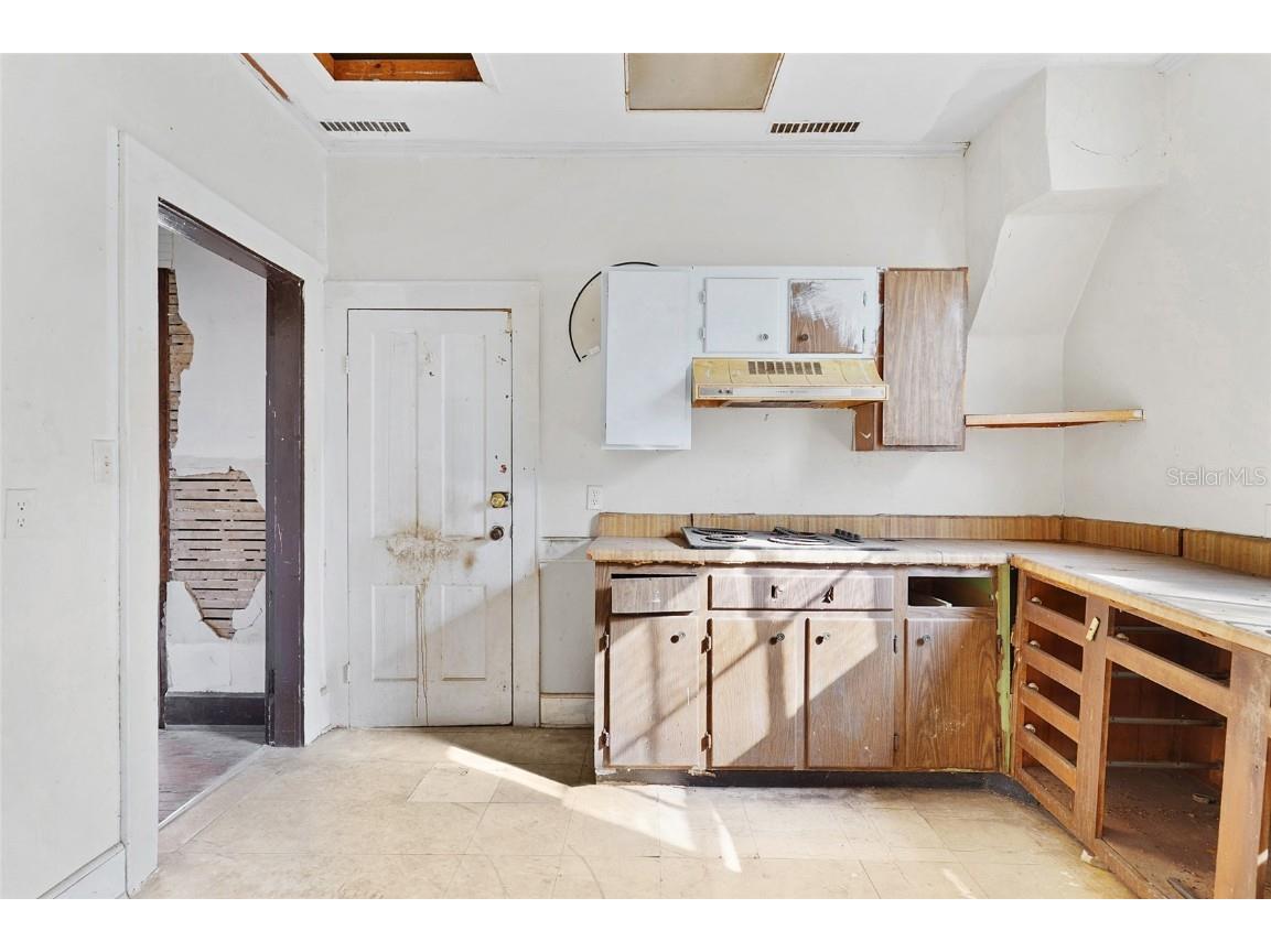 221 S 5th Street Palatka FL 32177 FC312707 image19