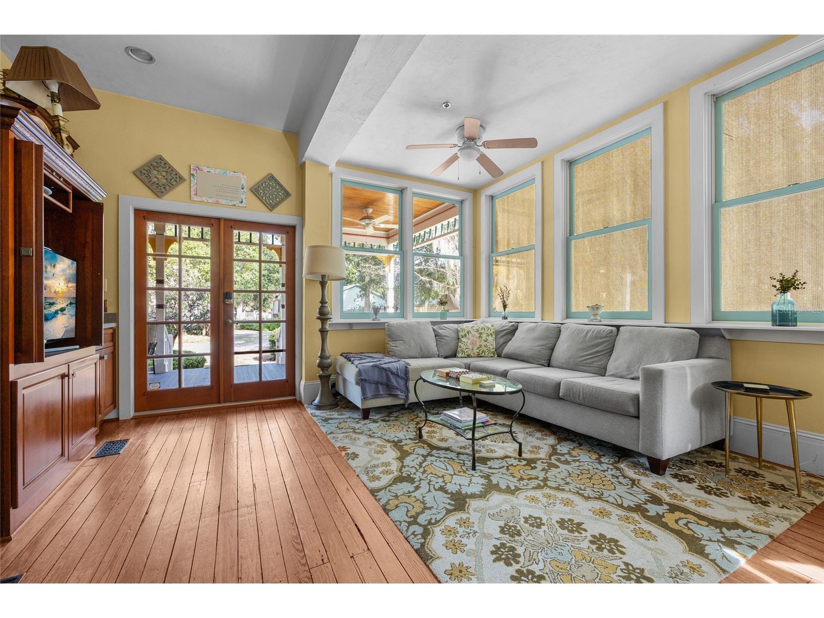 221 SE 7th Street Gainesville FL 32601 GC536429 image14