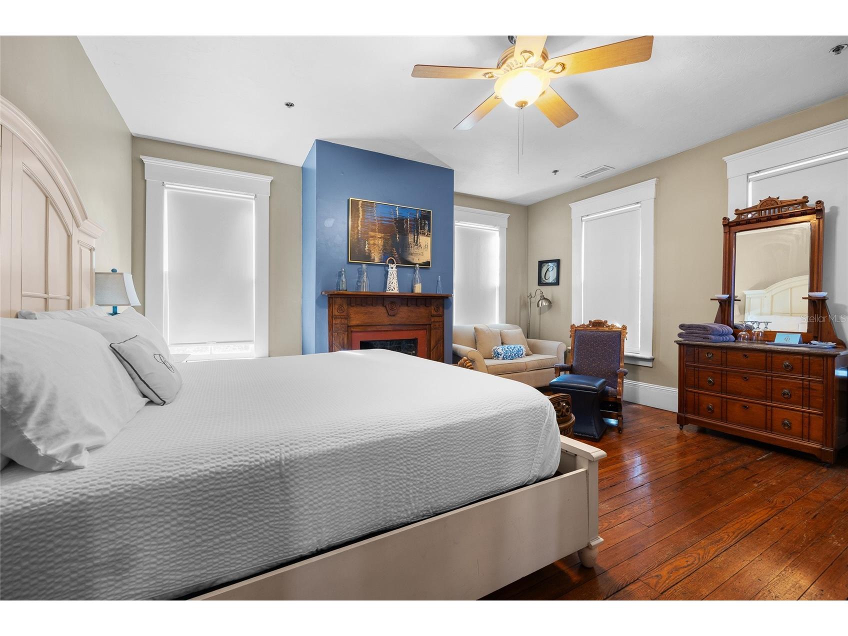 221 SE 7th Street Gainesville FL 32601 GC536429 image33