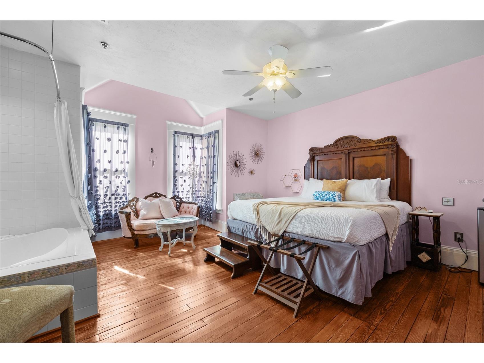 221 SE 7th Street Gainesville FL 32601 GC536429 image37