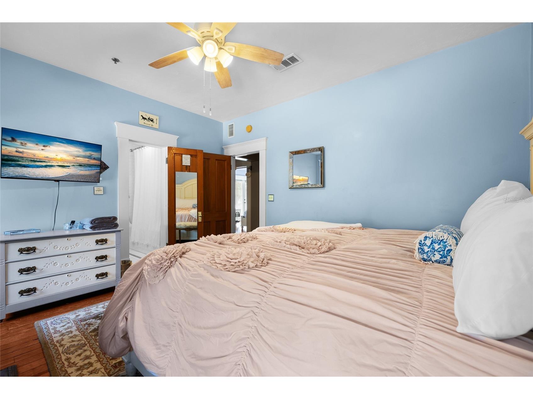 221 SE 7th Street Gainesville FL 32601 GC536429 image40