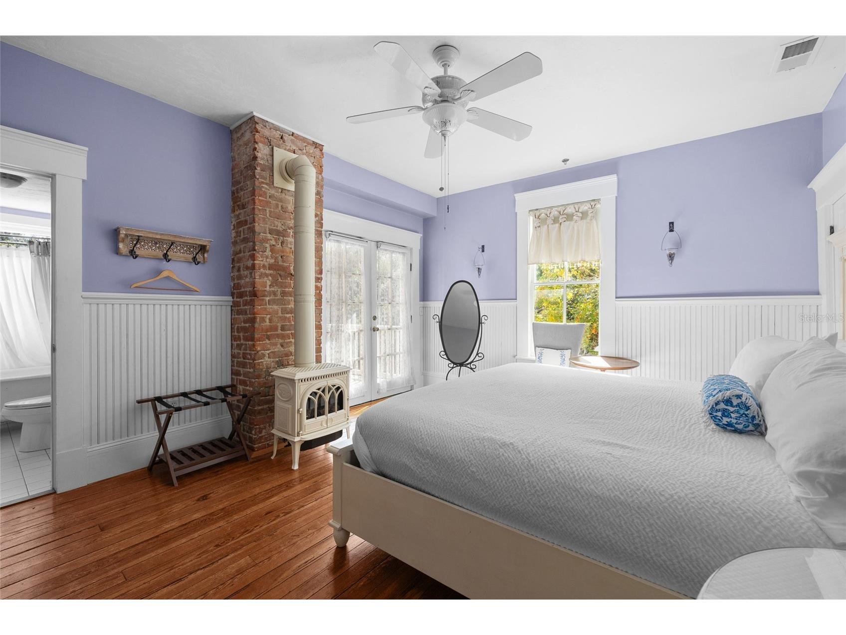 221 SE 7th Street Gainesville FL 32601 GC536429 image42