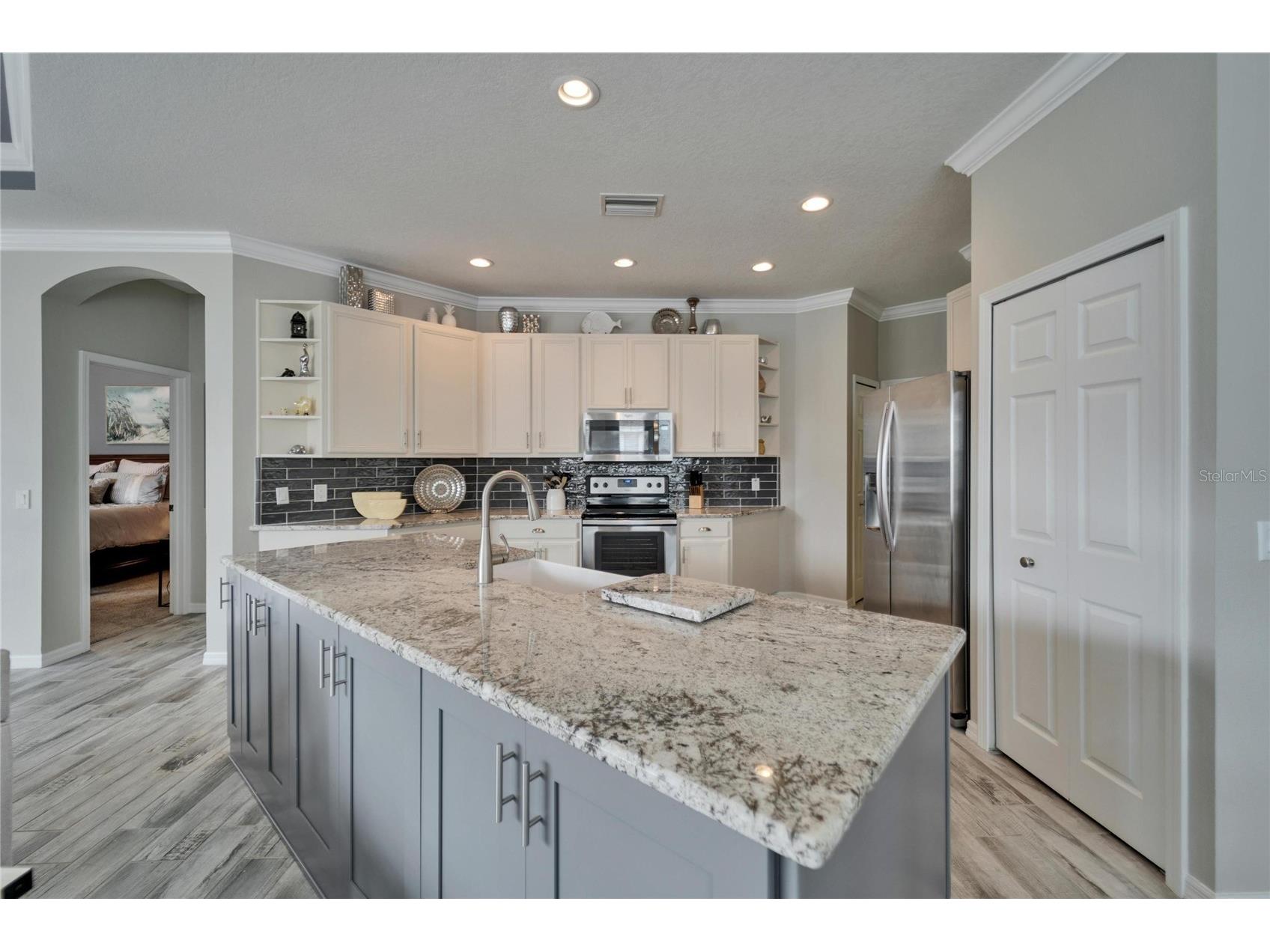 221 Sela Cove Circle Apollo Beach FL 33572 TB8494021 image2