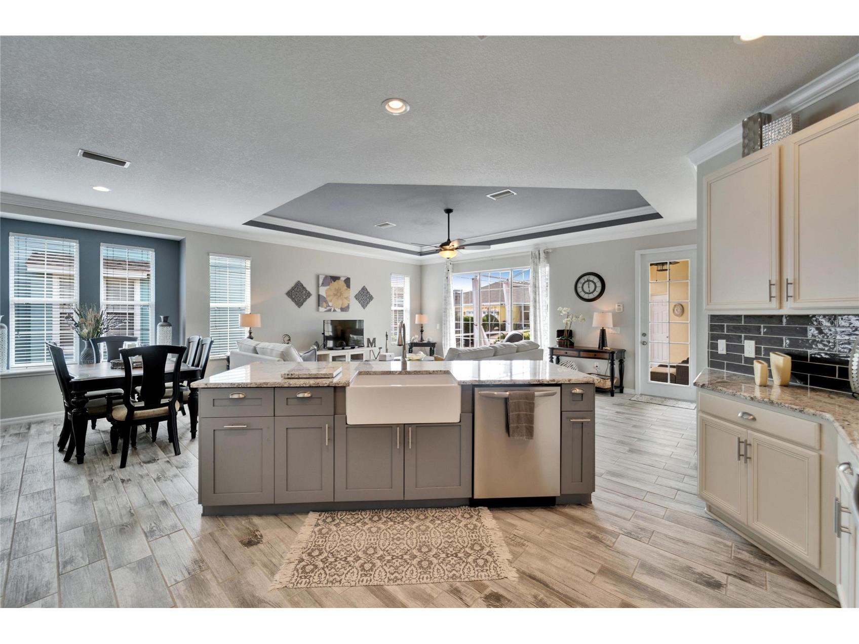 221 Sela Cove Circle Apollo Beach FL 33572 TB8494021 image3