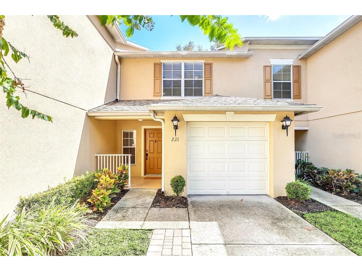 221 Sterling Springs Lane Altamonte Springs FL 32714 O6311873 image1