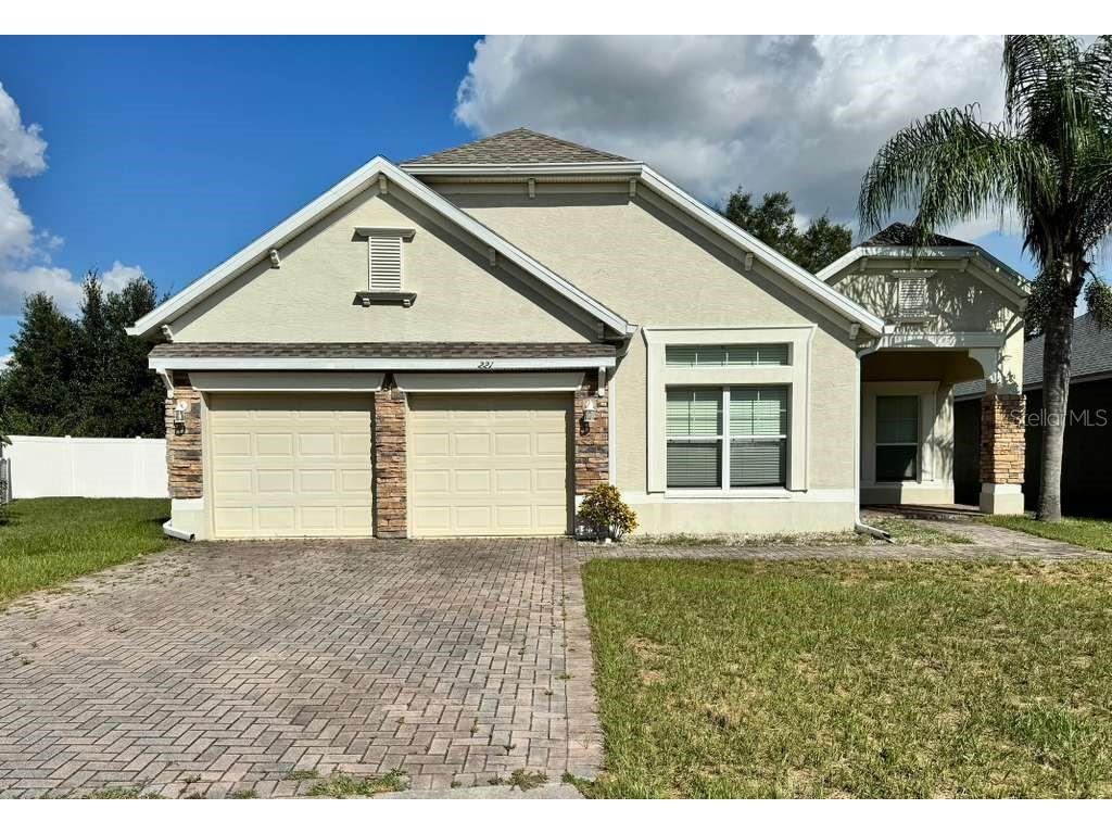 221 Towerview Drive E Haines City FL 33844 S5148640 image1