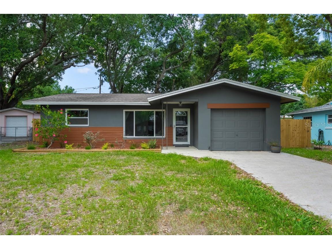 221 Tralee Street Largo FL 33770 T3448915 image1