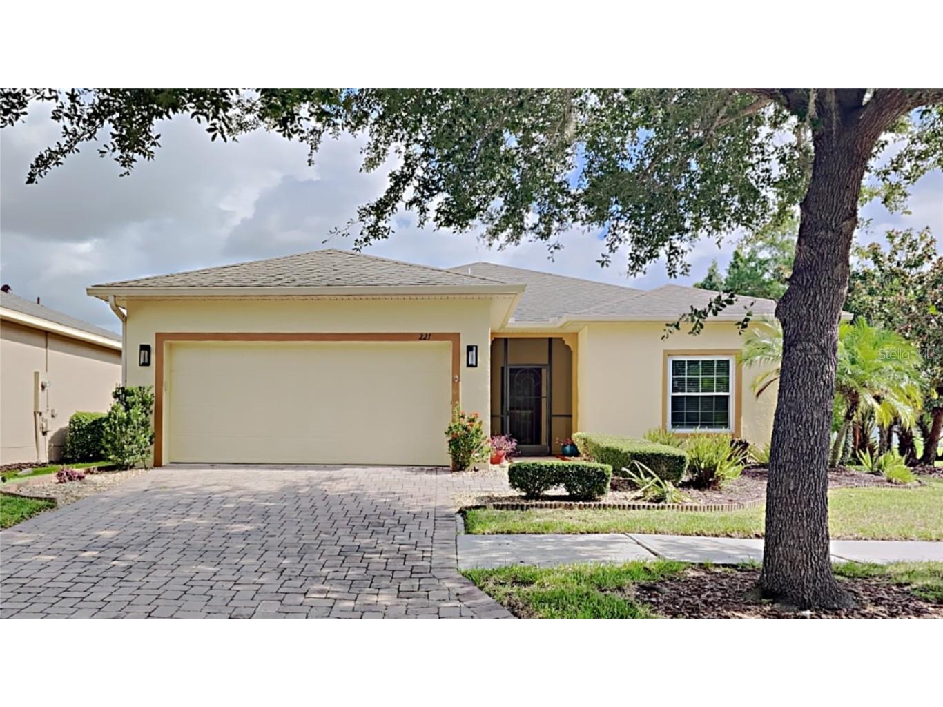 221 Vista Drive Poinciana FL 34759 T3327896 image1