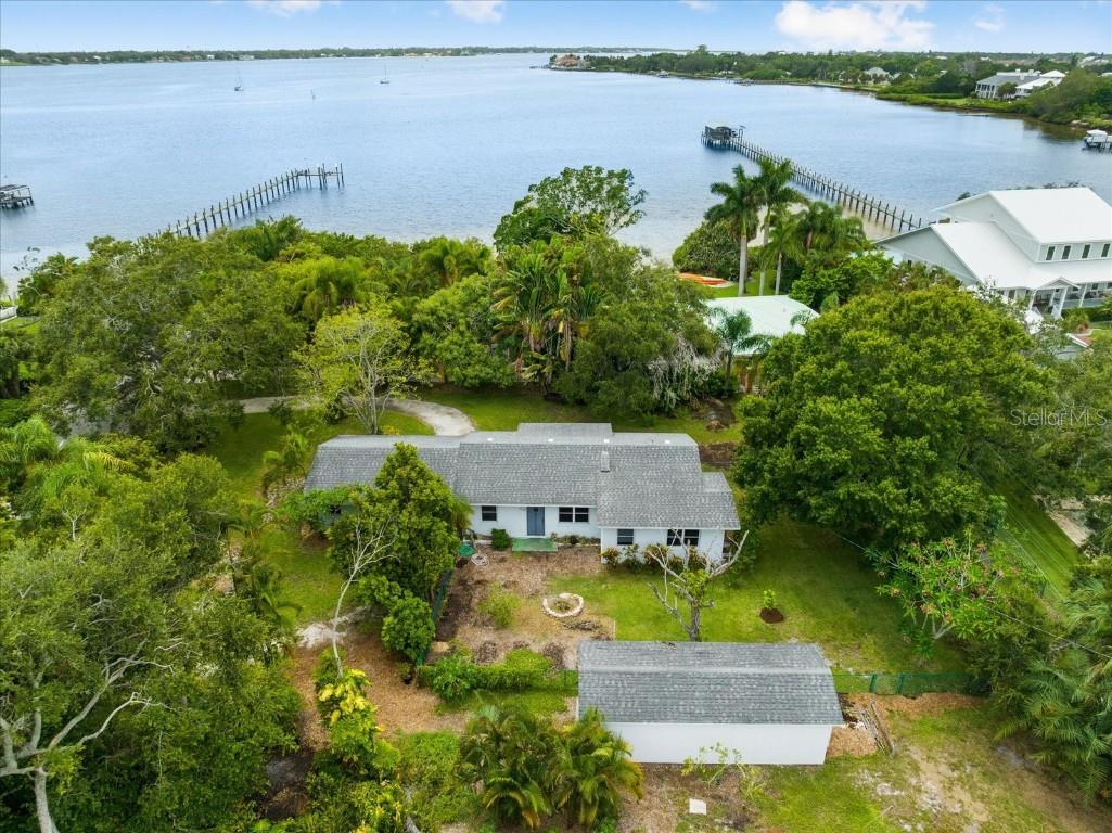 2210 6th Street W Palmetto FL 34221 A4574865 image1