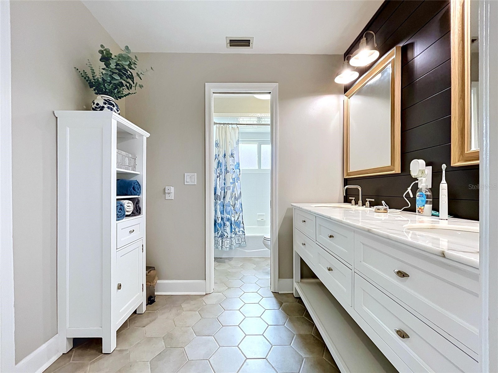 2210 Arbor Oaks Drive Valrico FL 33594 TB8508862 image29