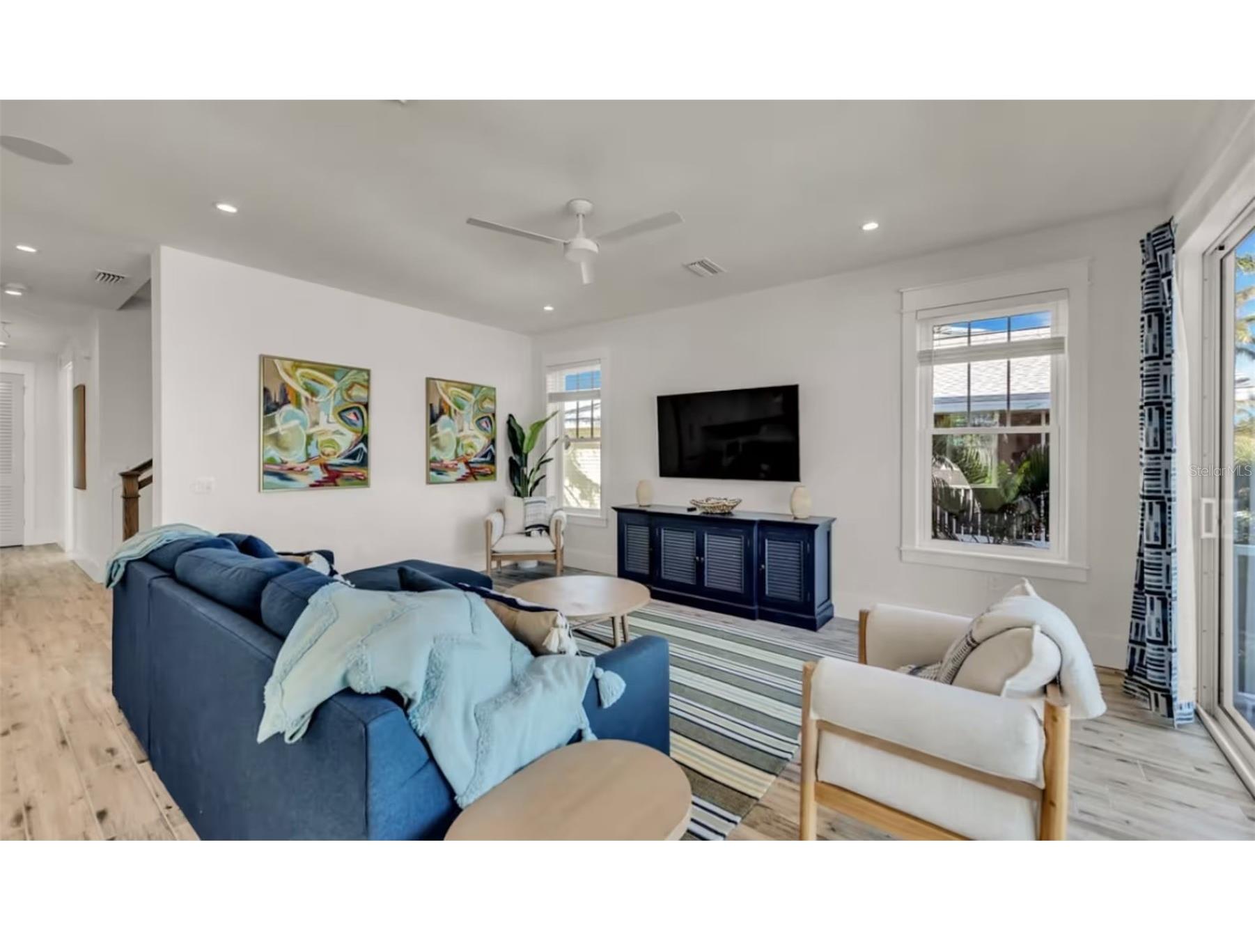 2210 Avenue A Bradenton Beach FL 34217 A4686592 image16