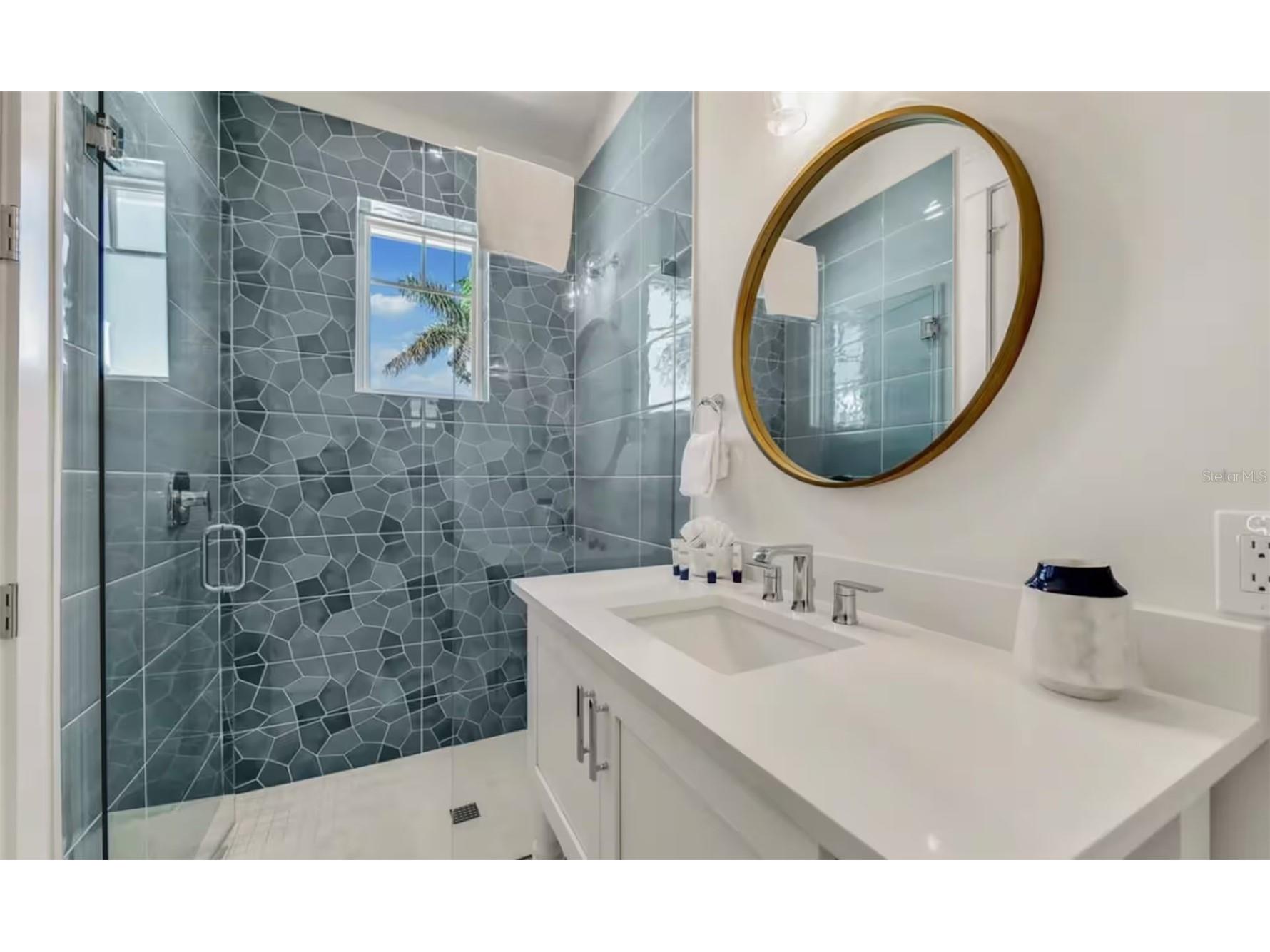 2210 Avenue A Bradenton Beach FL 34217 A4686592 image30