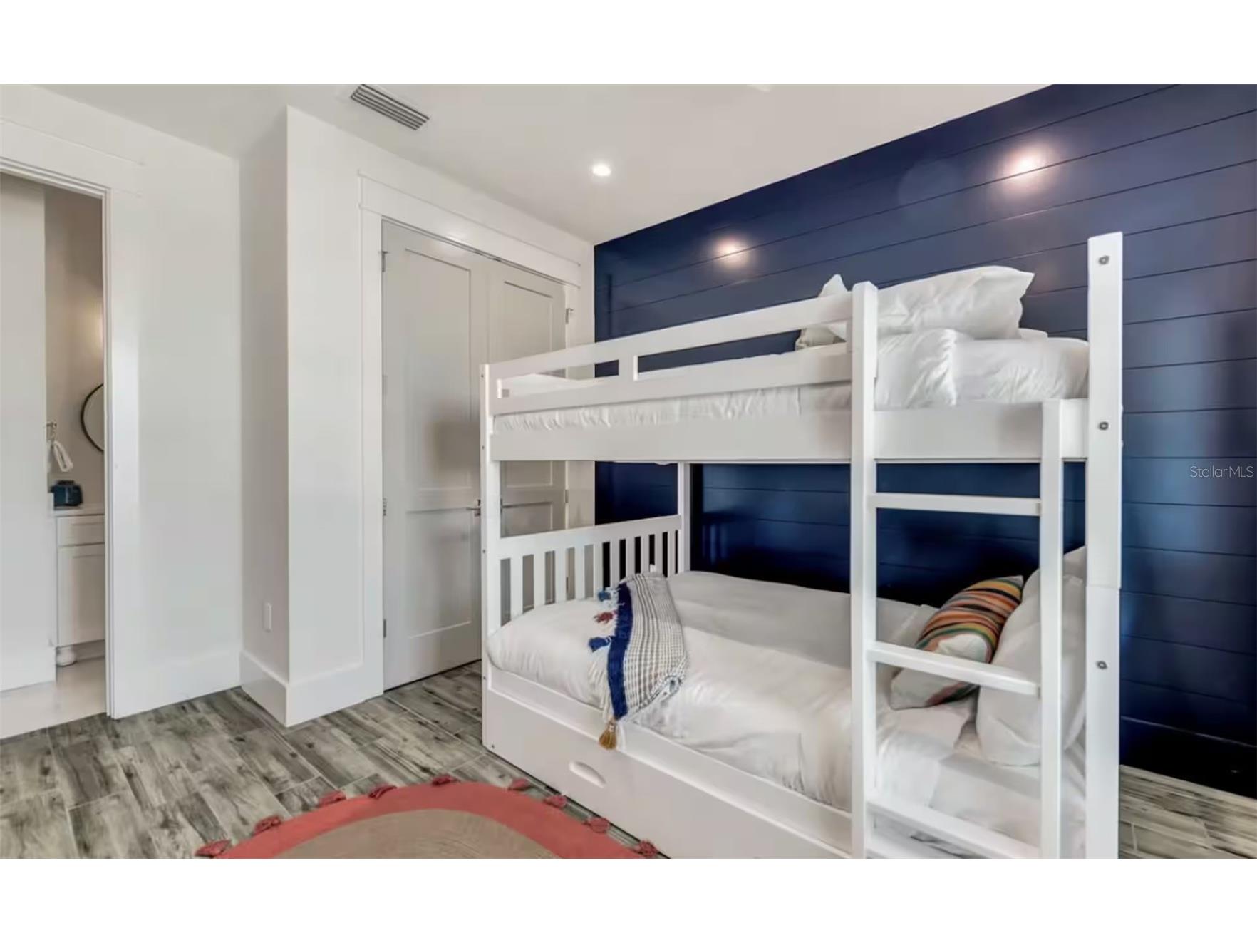 2210 Avenue A Bradenton Beach FL 34217 A4686592 image34