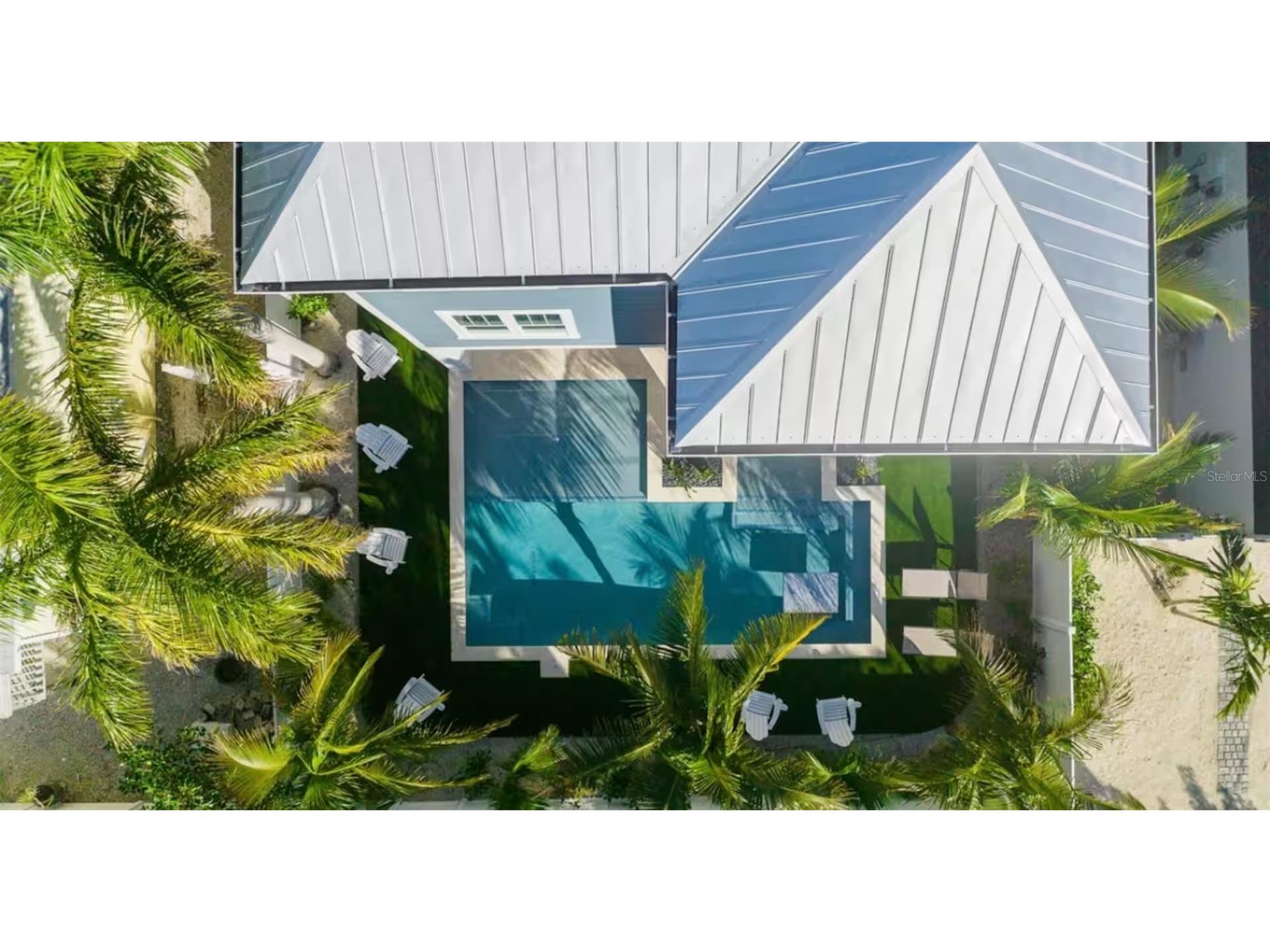 2210 Avenue A Bradenton Beach FL 34217 A4686592 image4