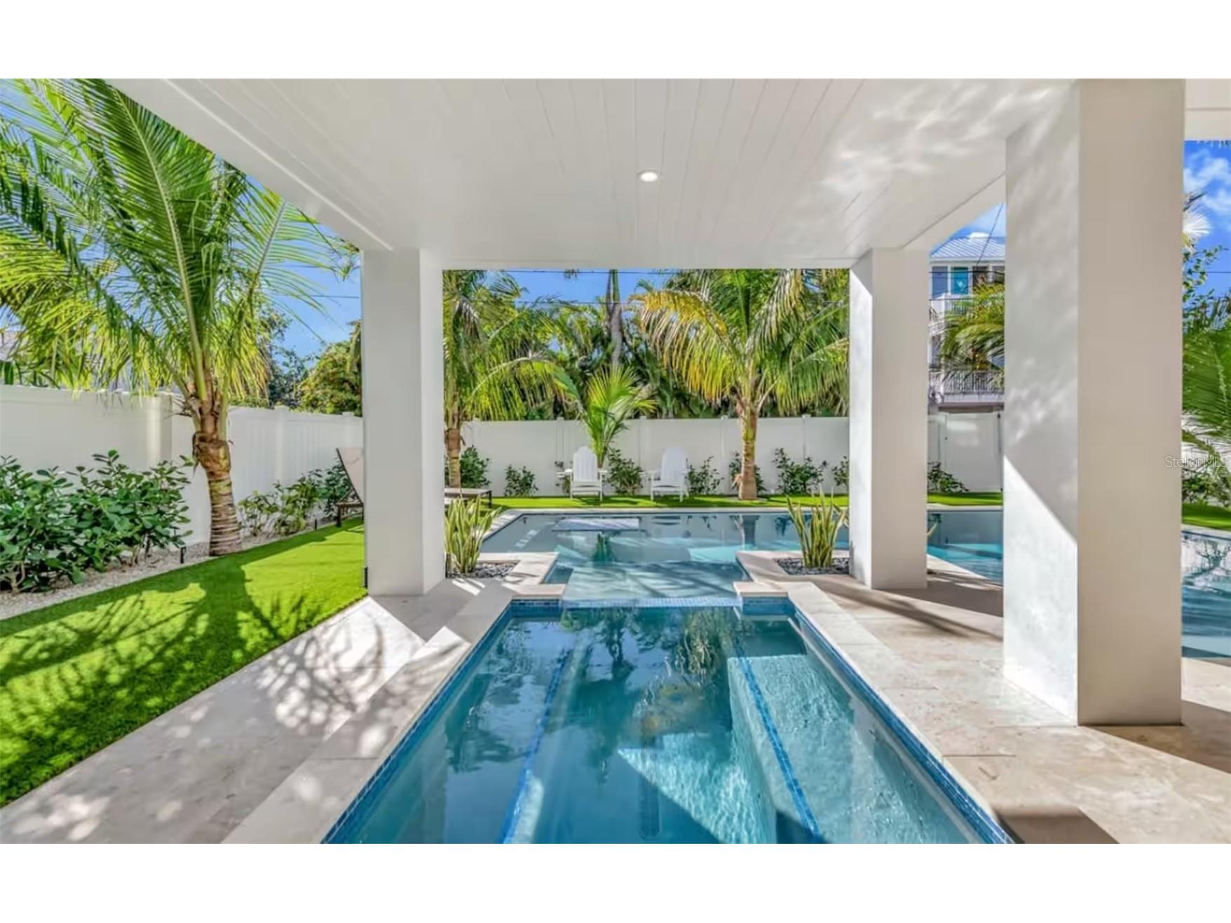 2210 Avenue A Bradenton Beach FL 34217 A4686592 image7