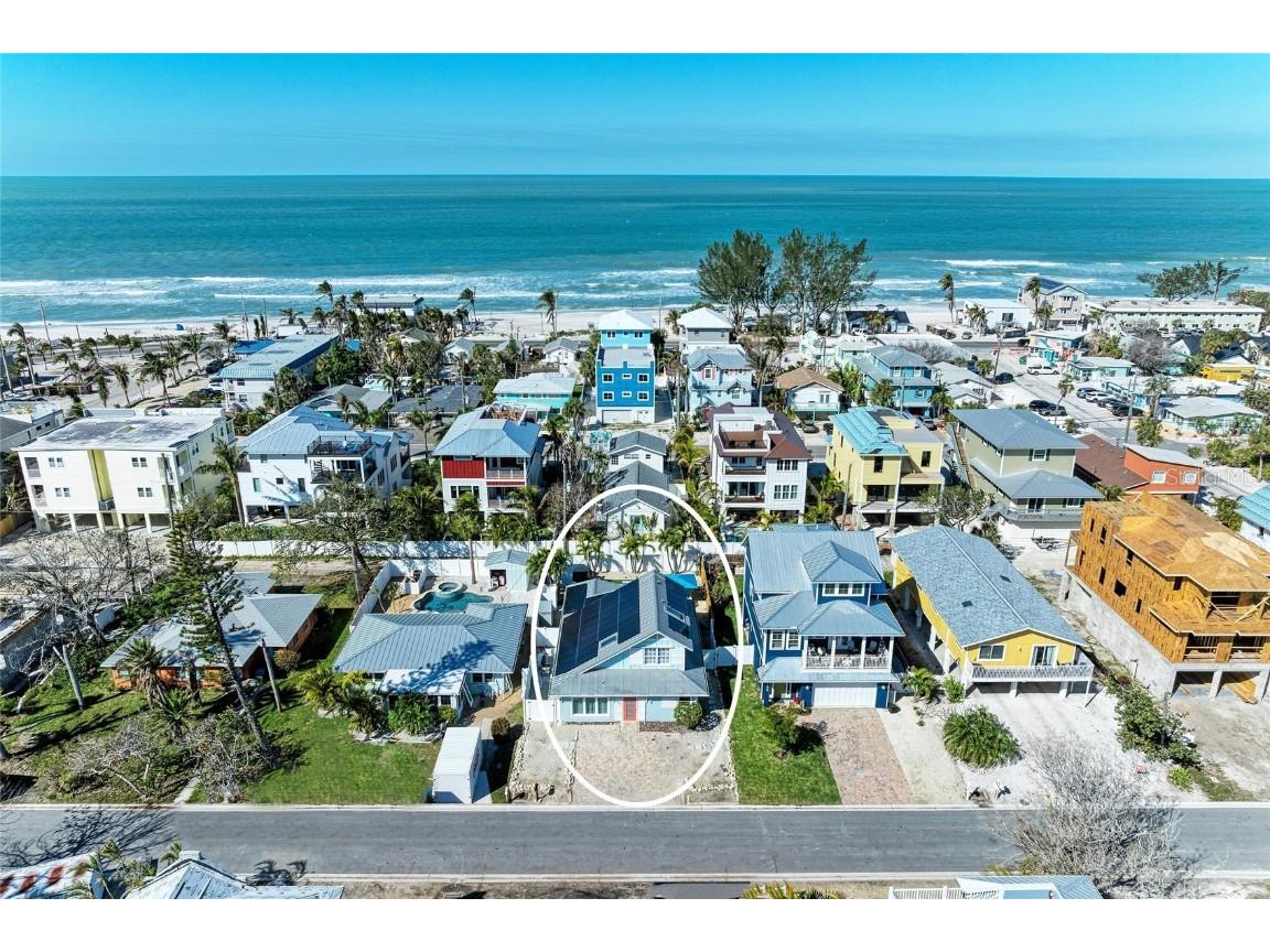 2210 Avenue B Bradenton Beach FL 34217 A4660213 image1