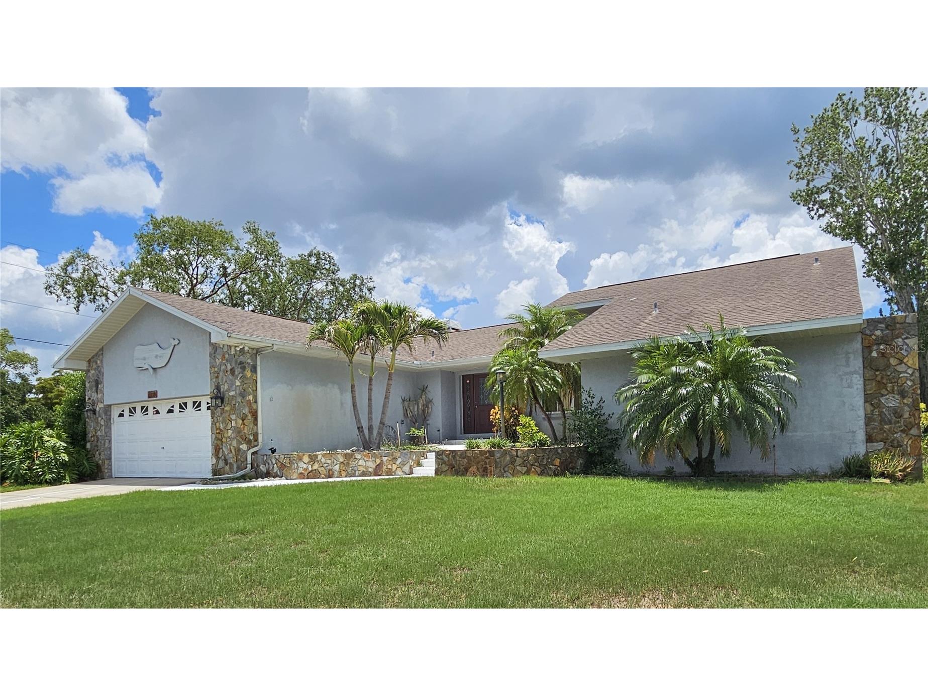 2210 Bayou Drive Holiday FL 34691 TB8518437 image2