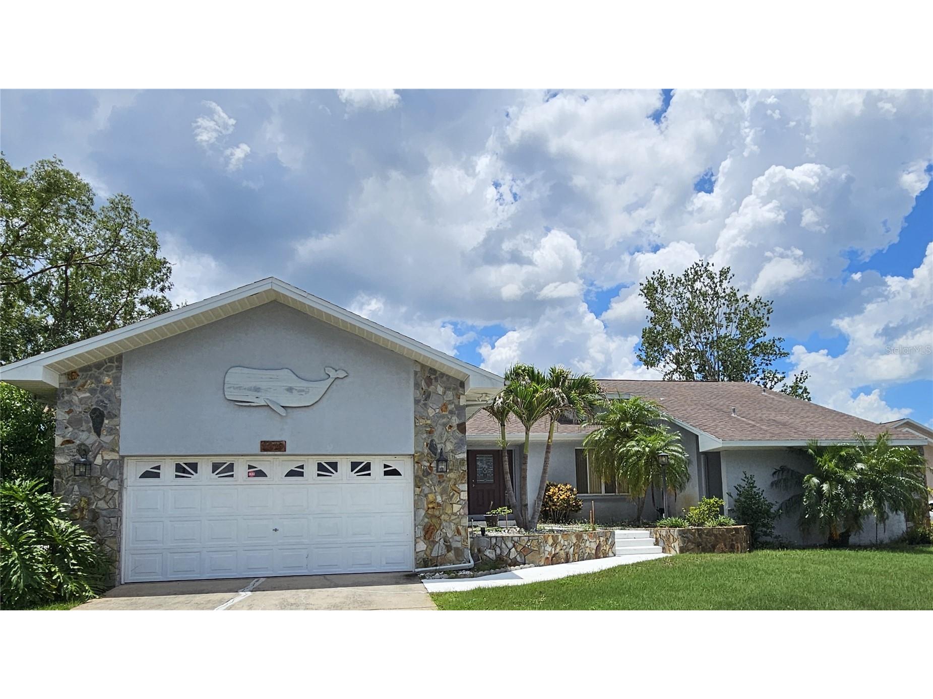 2210 Bayou Drive Holiday FL 34691 TB8518437 image3