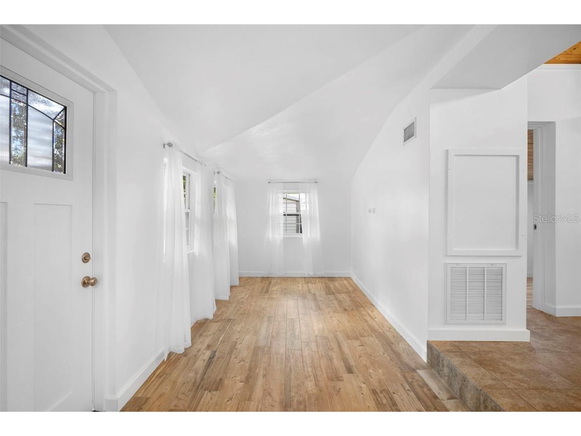 2210 Dixie Avenue Punta Gorda FL 33950 C7519166 image2