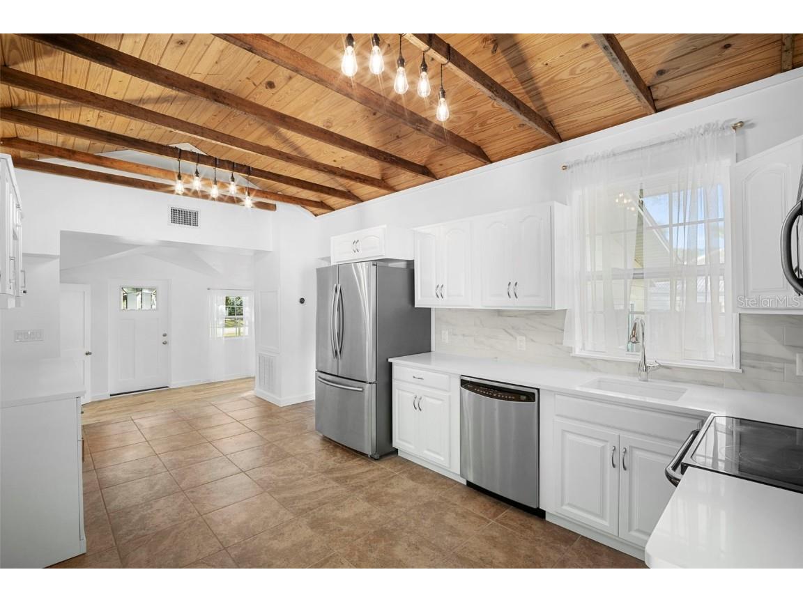 2210 Dixie Avenue Punta Gorda FL 33950 C7519166 image8