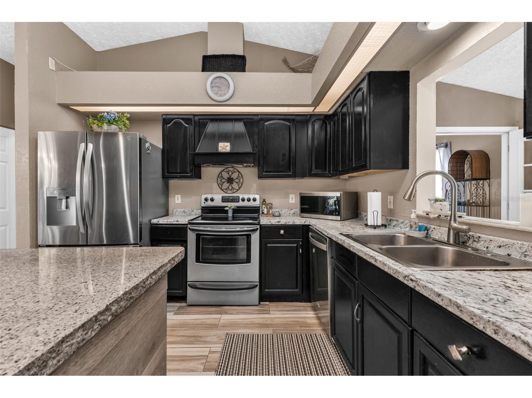 2210 Embassy Road North Port FL 34291 C7528181 image10