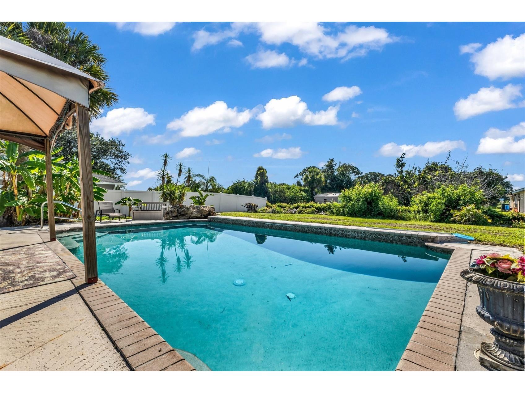 2210 Embassy Road North Port FL 34291 C7528181 image2