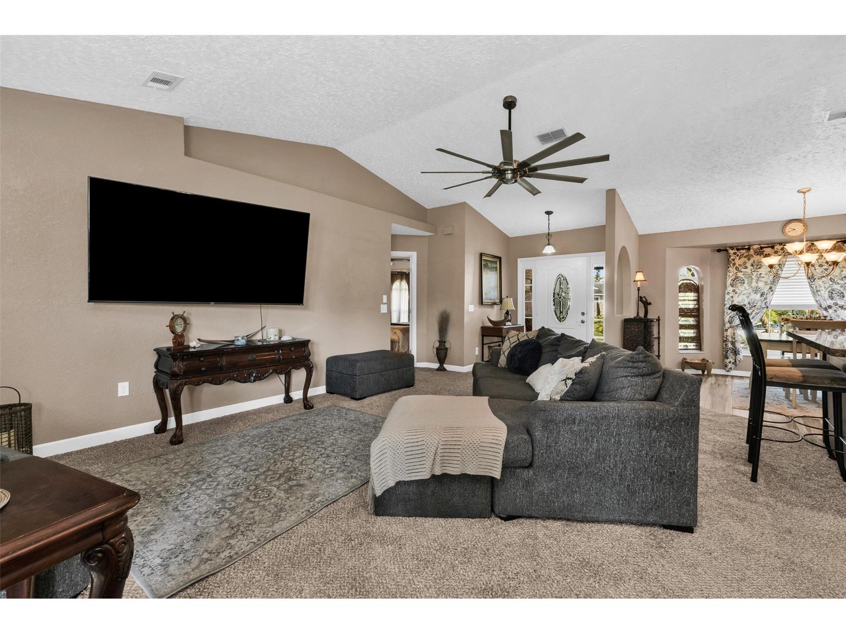 2210 Embassy Road North Port FL 34291 C7528181 image5