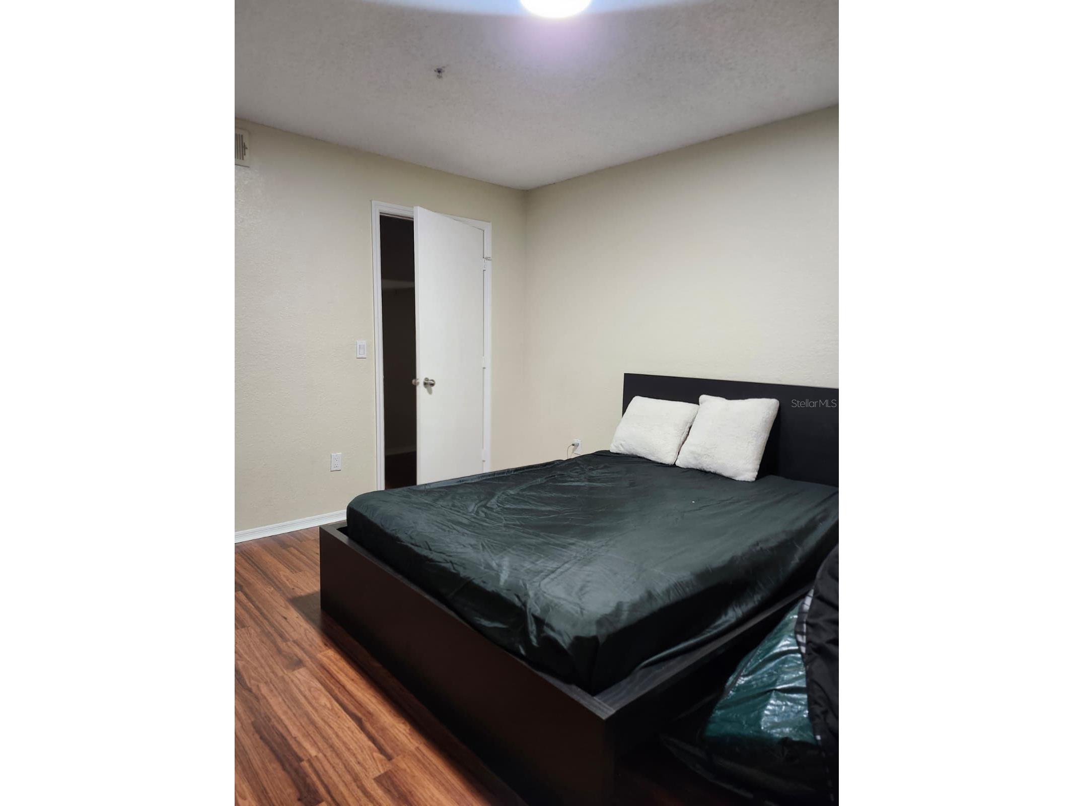 2210 Grand Cayman Court #1721 Kissimmee FL 34741 V4946907 image3