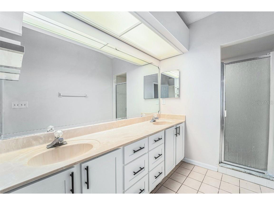 2210 Lake Bay Way Brandon FL 33511 O6353661 image18