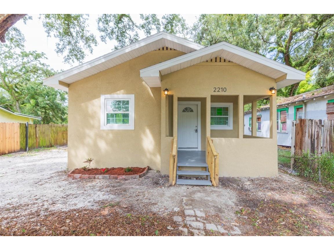 2210 N 64th Street Tampa FL 33619 TB8429550 image1