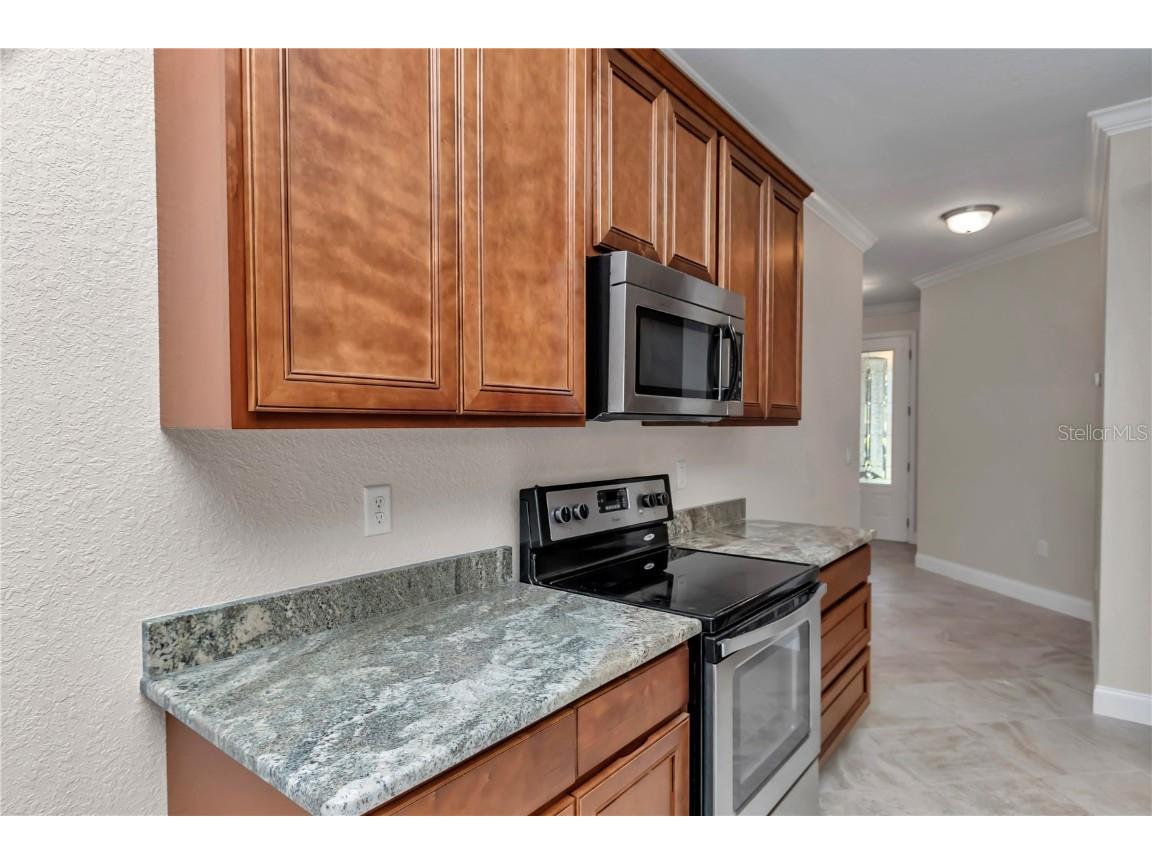 2210 NE 38th Terrace Ocala FL 34470 OM712755 image11