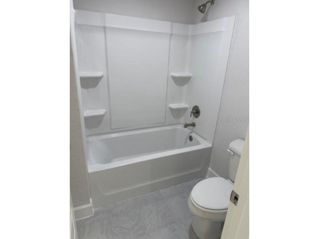 2210 NW 23rd Loop Ocala FL 34475 OM693405 image10