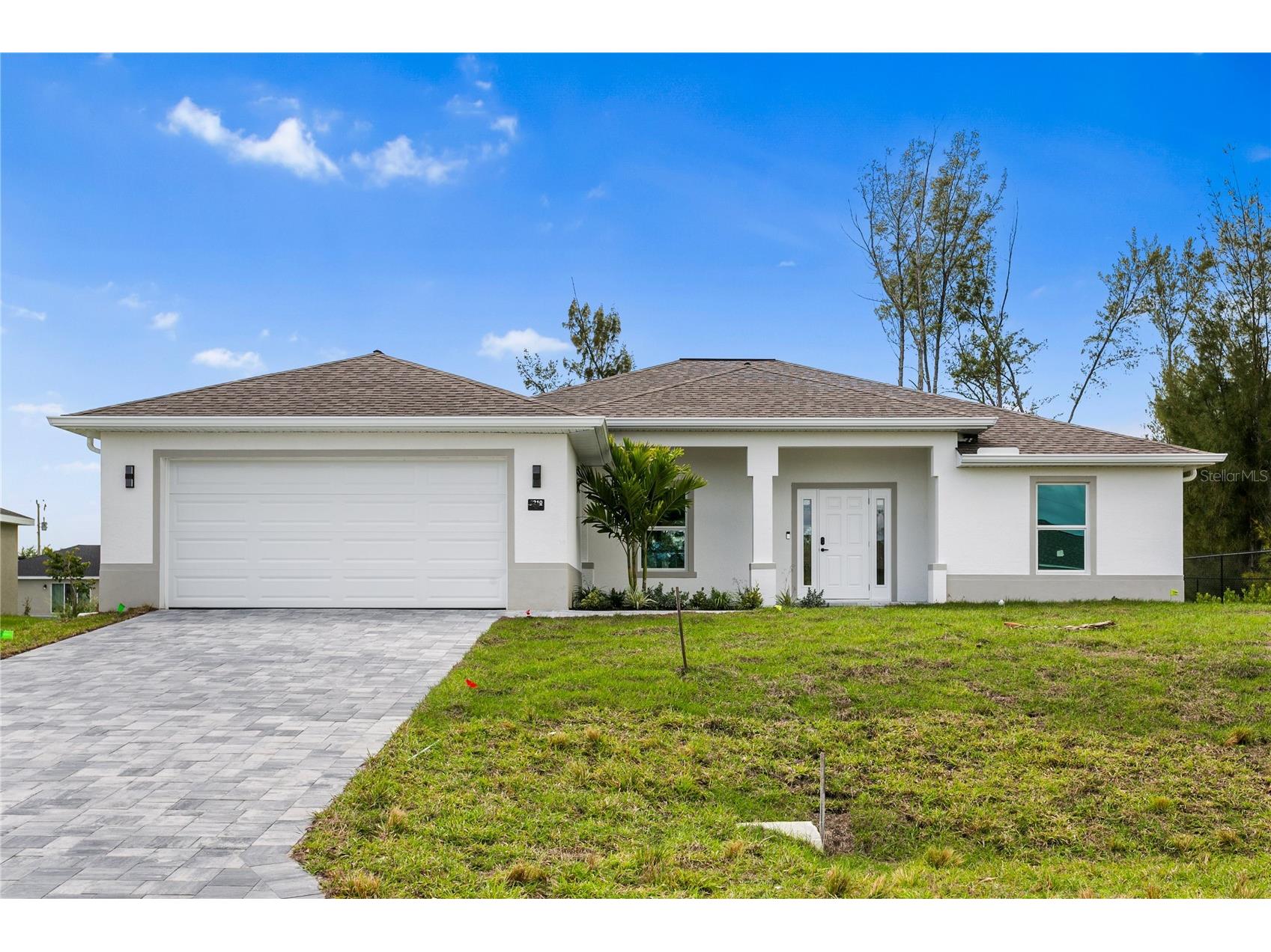 2210 NW 2nd Avenue Cape Coral FL 33993 - VALKYRIE CANAL A4689241 image1