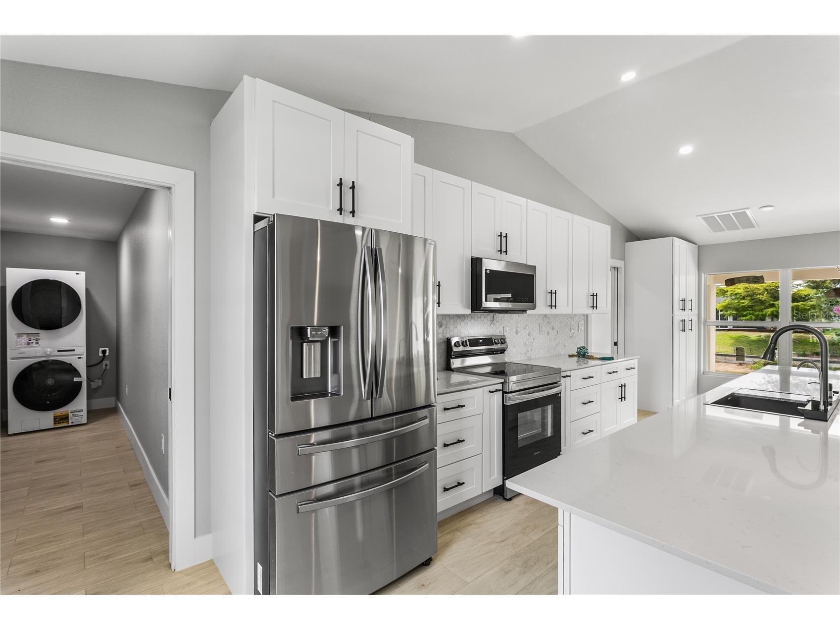 2210 NW 2nd Avenue Cape Coral FL 33993 - VALKYRIE CANAL A4689241 image11