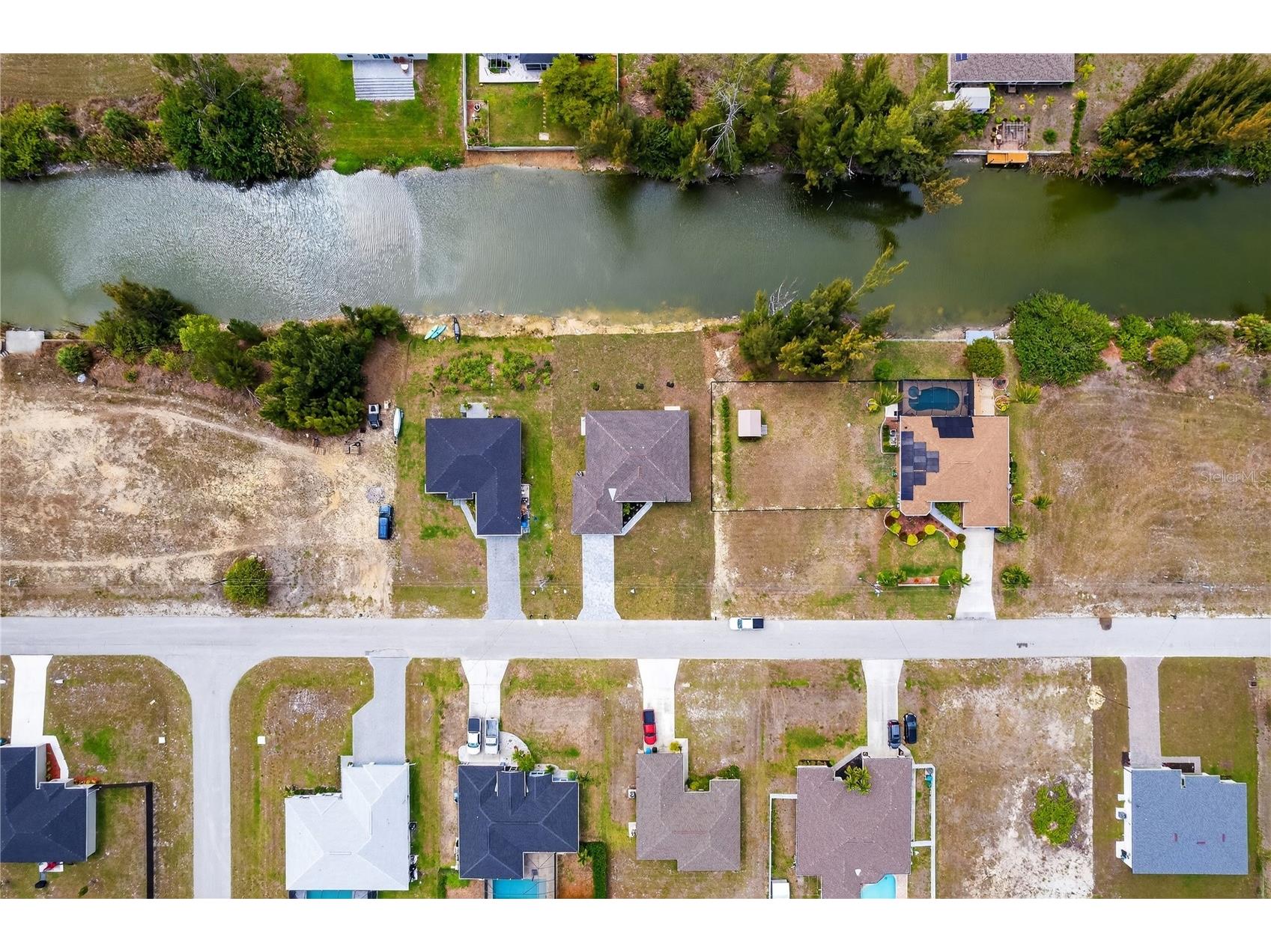 2210 NW 2nd Avenue Cape Coral FL 33993 - VALKYRIE CANAL A4689241 image18