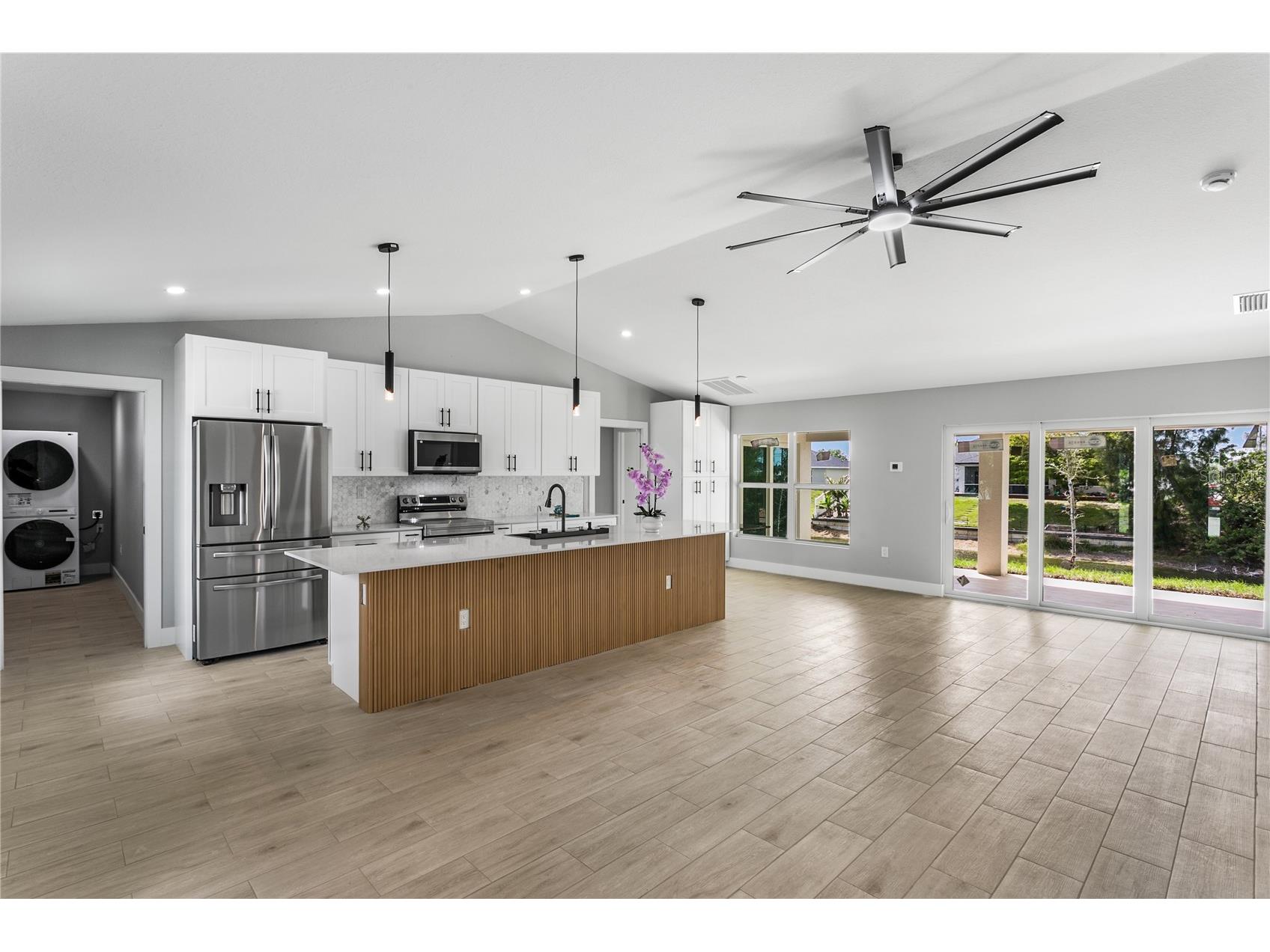 2210 NW 2nd Avenue Cape Coral FL 33993 - VALKYRIE CANAL A4689241 image2
