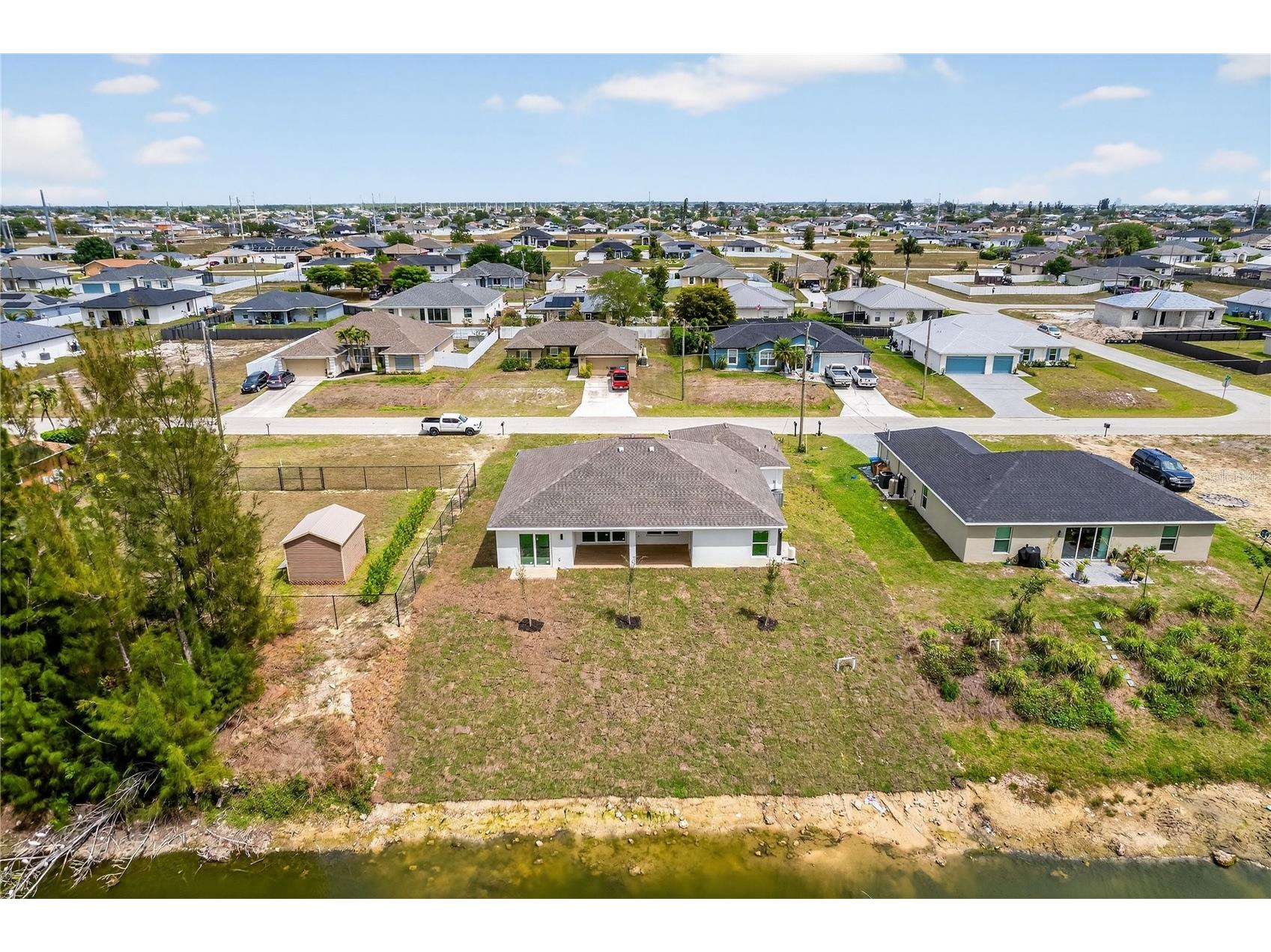 2210 NW 2nd Avenue Cape Coral FL 33993 - VALKYRIE CANAL A4689241 image26