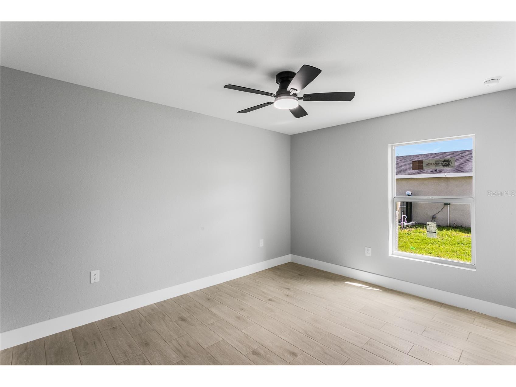 2210 NW 2nd Avenue Cape Coral FL 33993 - VALKYRIE CANAL A4689241 image32