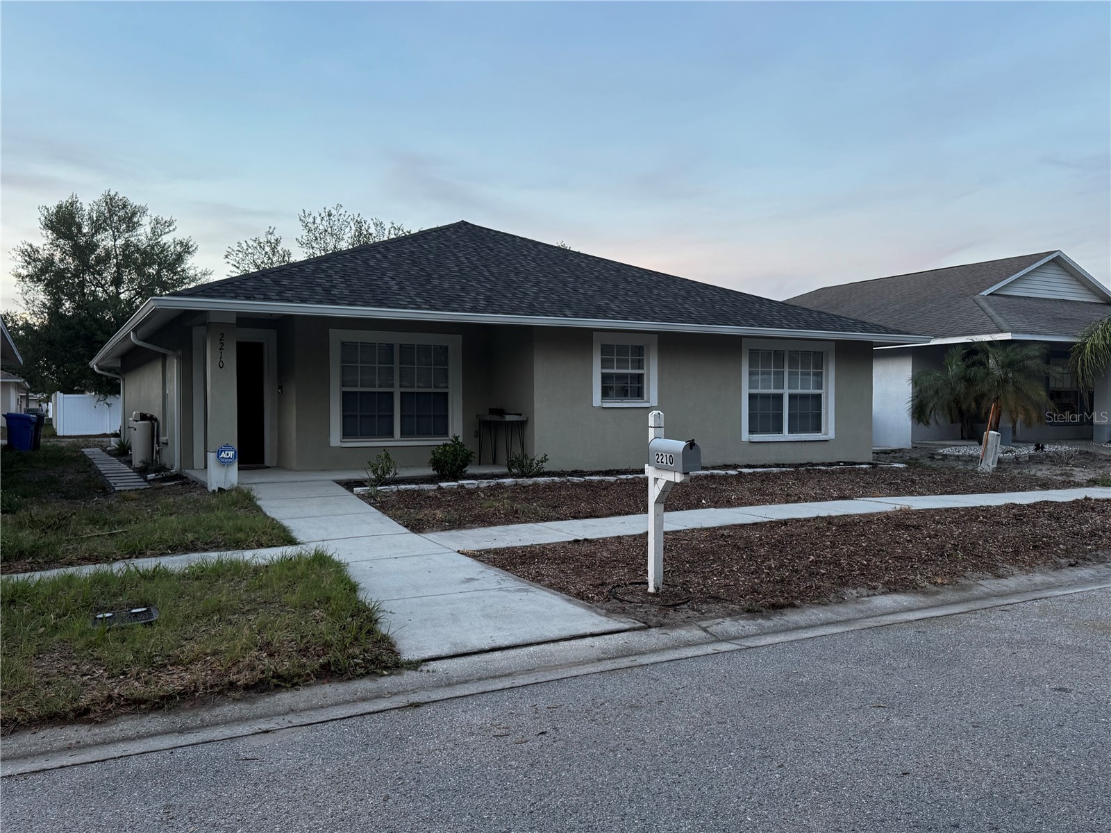 2210 Pleasant View Avenue Ruskin FL 33570 A4690859 image1