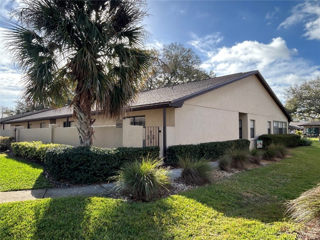 2210 Sawgrass Court Winter Haven FL 33884 P4929192 image1