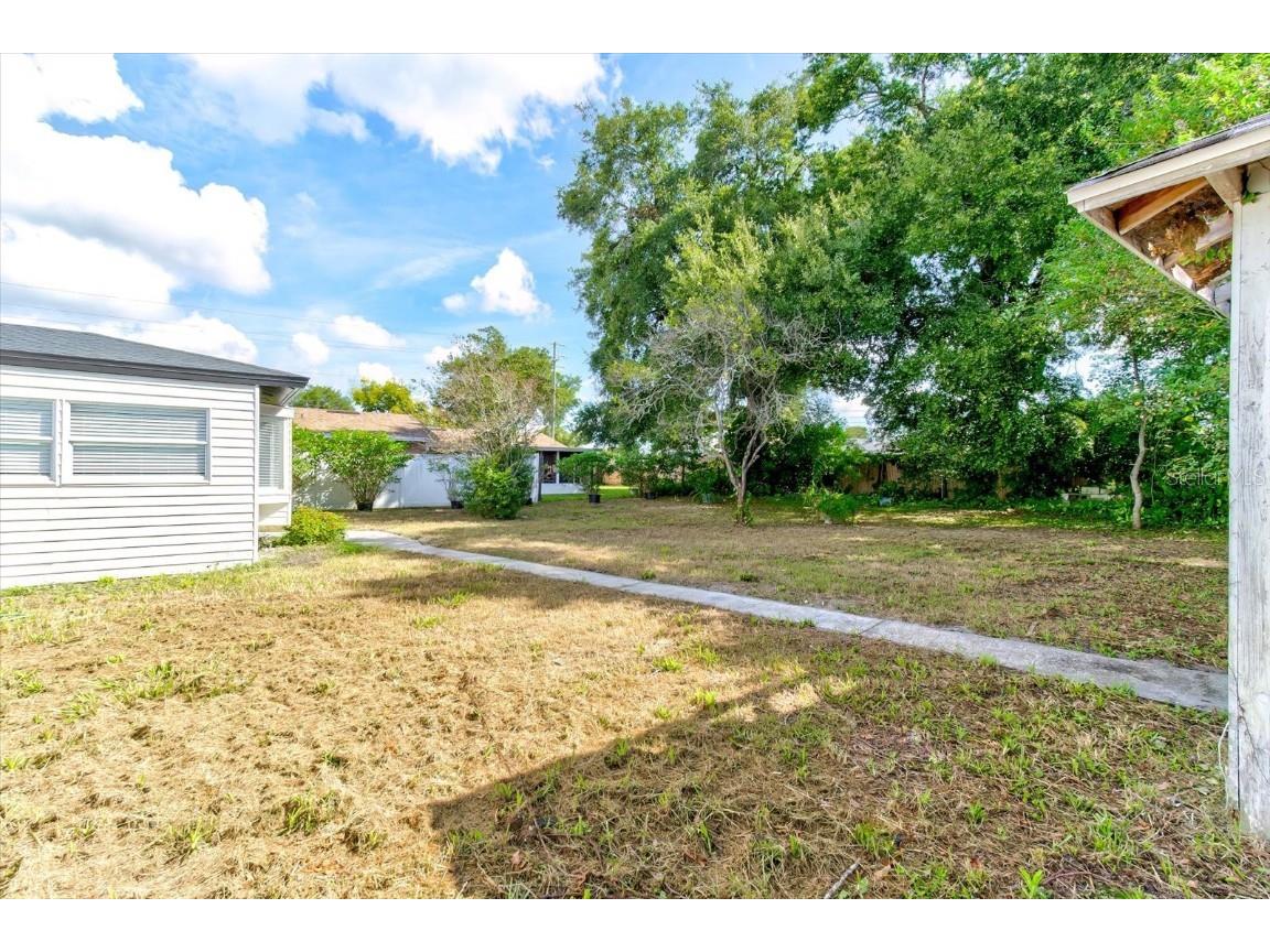 2210 SE 1st Street Orange City FL 32763 V4945158 image9