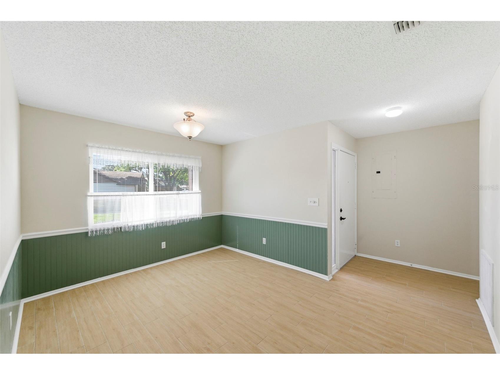 2210 Sequoia Drive Clearwater FL 33763 TB8499696 image3