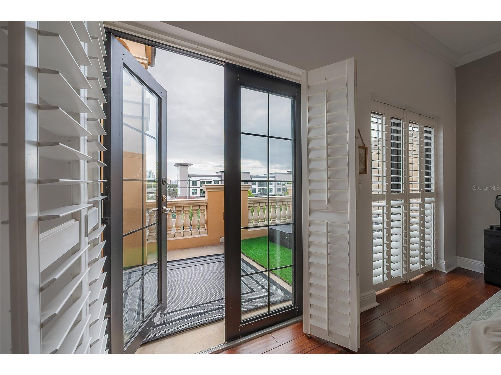 2210 Soho Bay Court Tampa FL 33606 TB8462451 image19