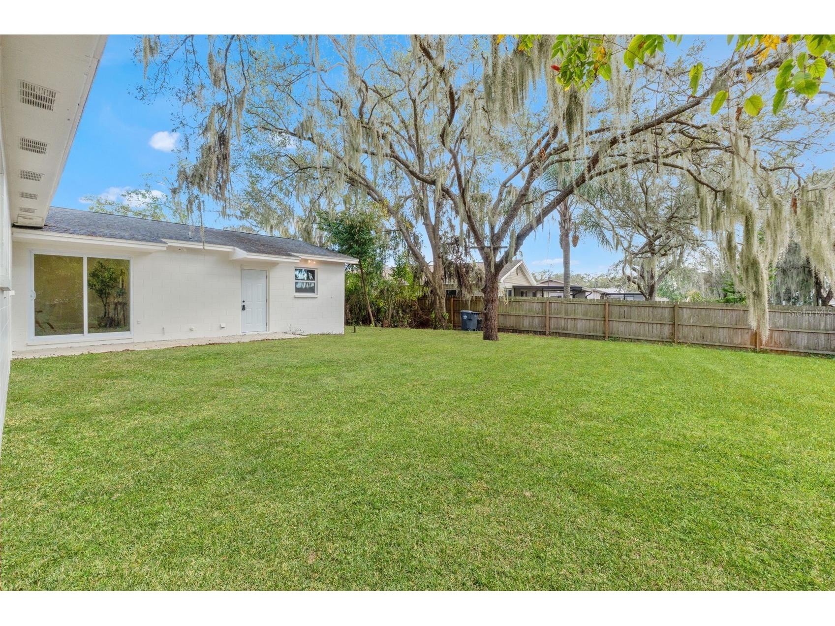 2210 Tanglewood Way Brandon FL 33511 TB8465579 image36