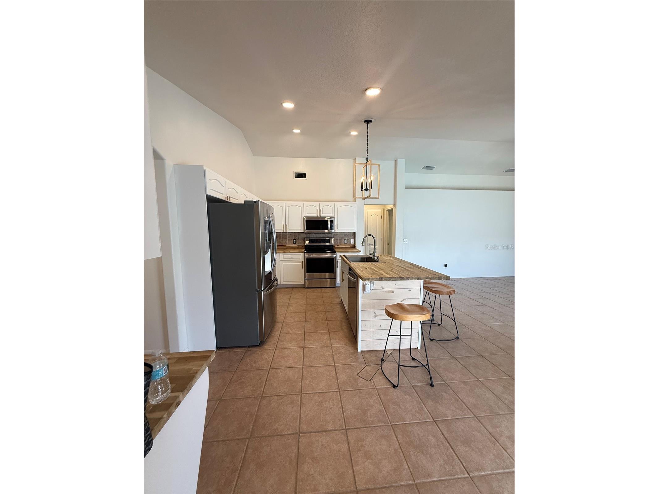 2210 Towering Oaks Circle Seffner FL 33584 TB8523858 image8