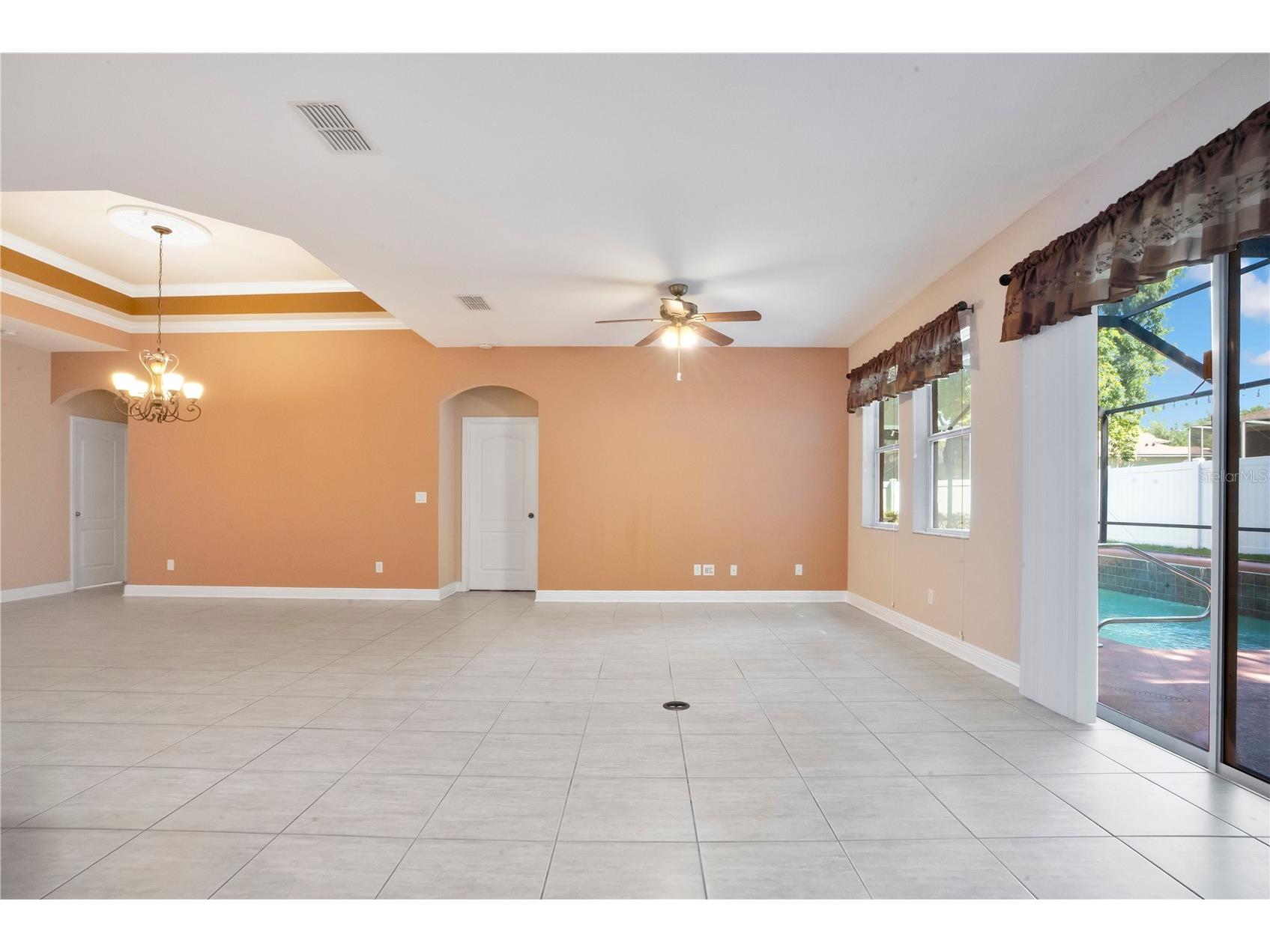 2210 Valterra Vista Way Valrico FL 33594 TB8501820 image24