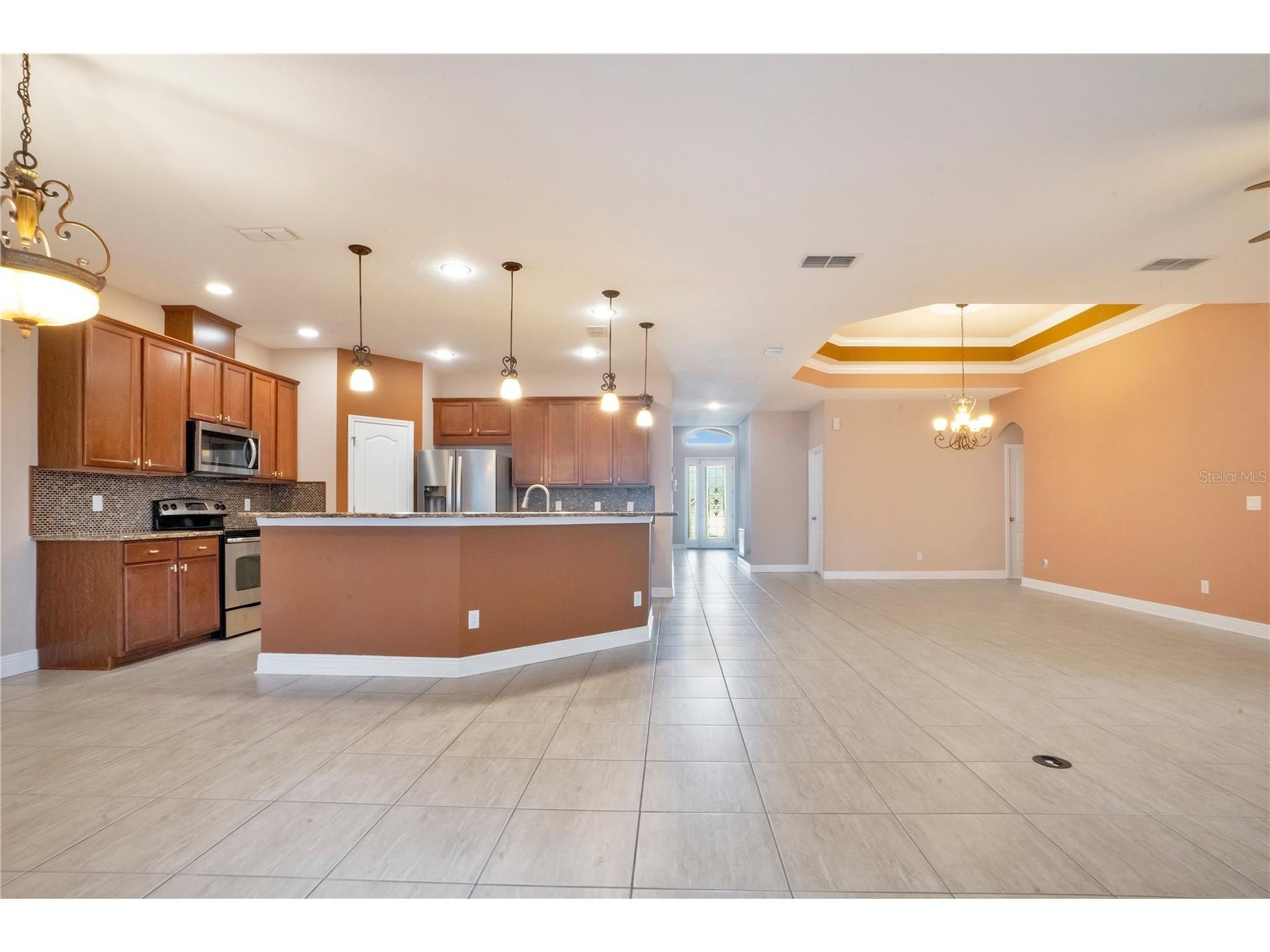 2210 Valterra Vista Way Valrico FL 33594 TB8501820 image25