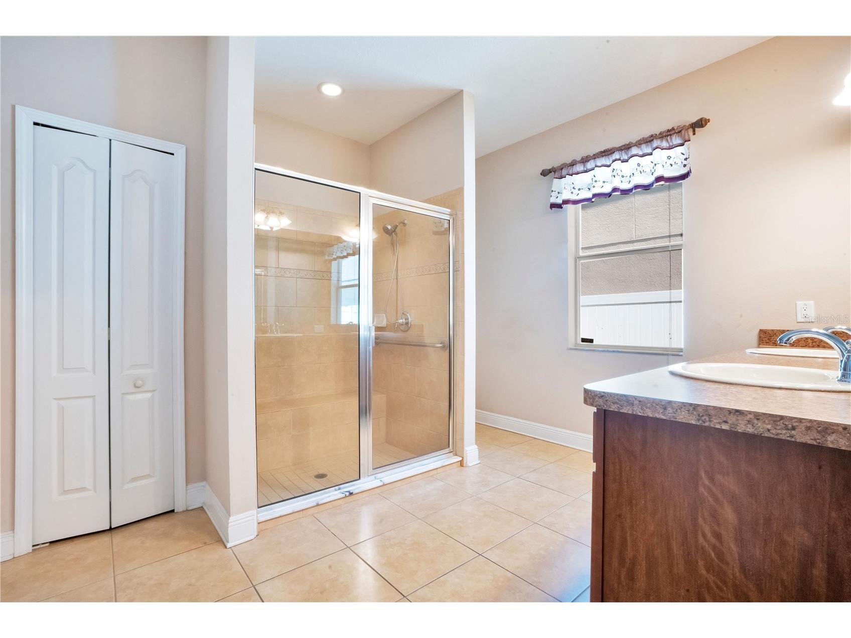 2210 Valterra Vista Way Valrico FL 33594 TB8501820 image30