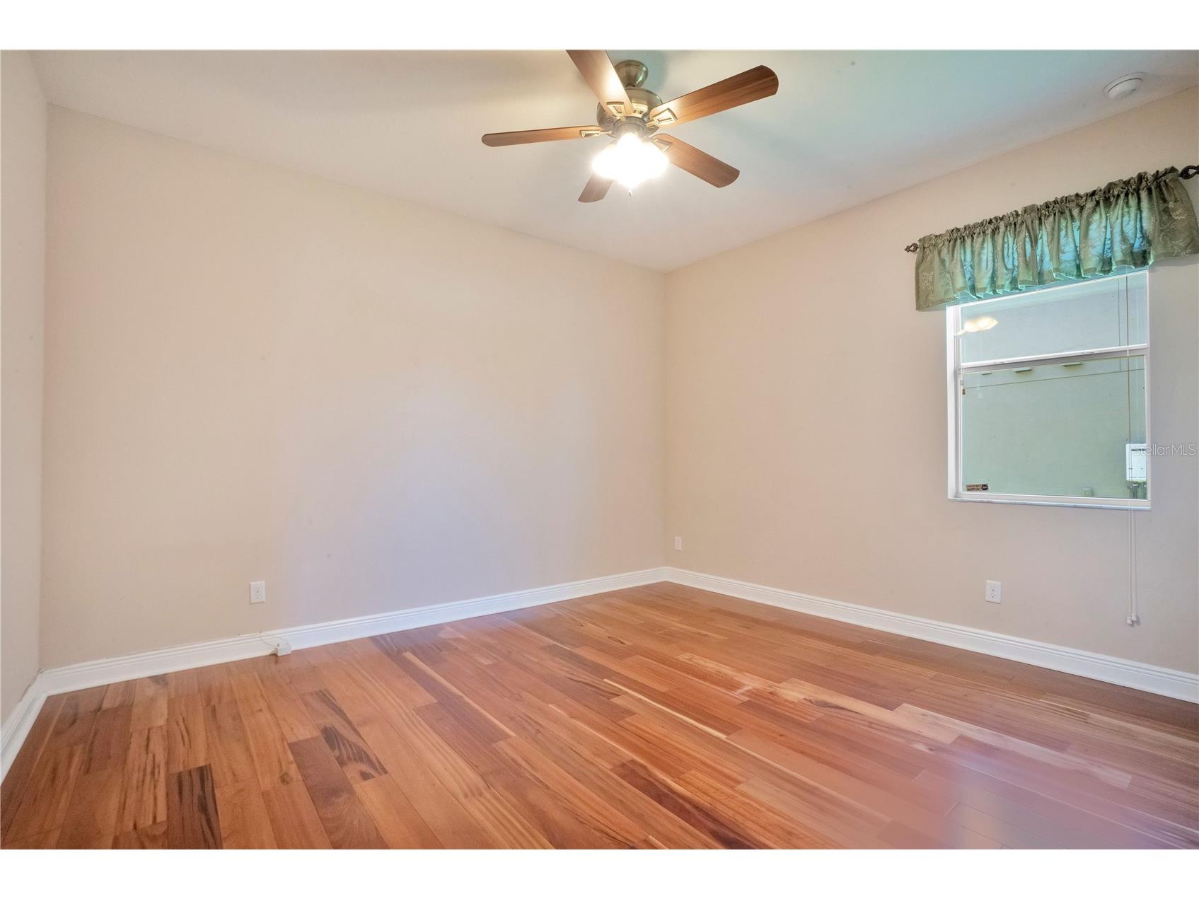 2210 Valterra Vista Way Valrico FL 33594 TB8501820 image35